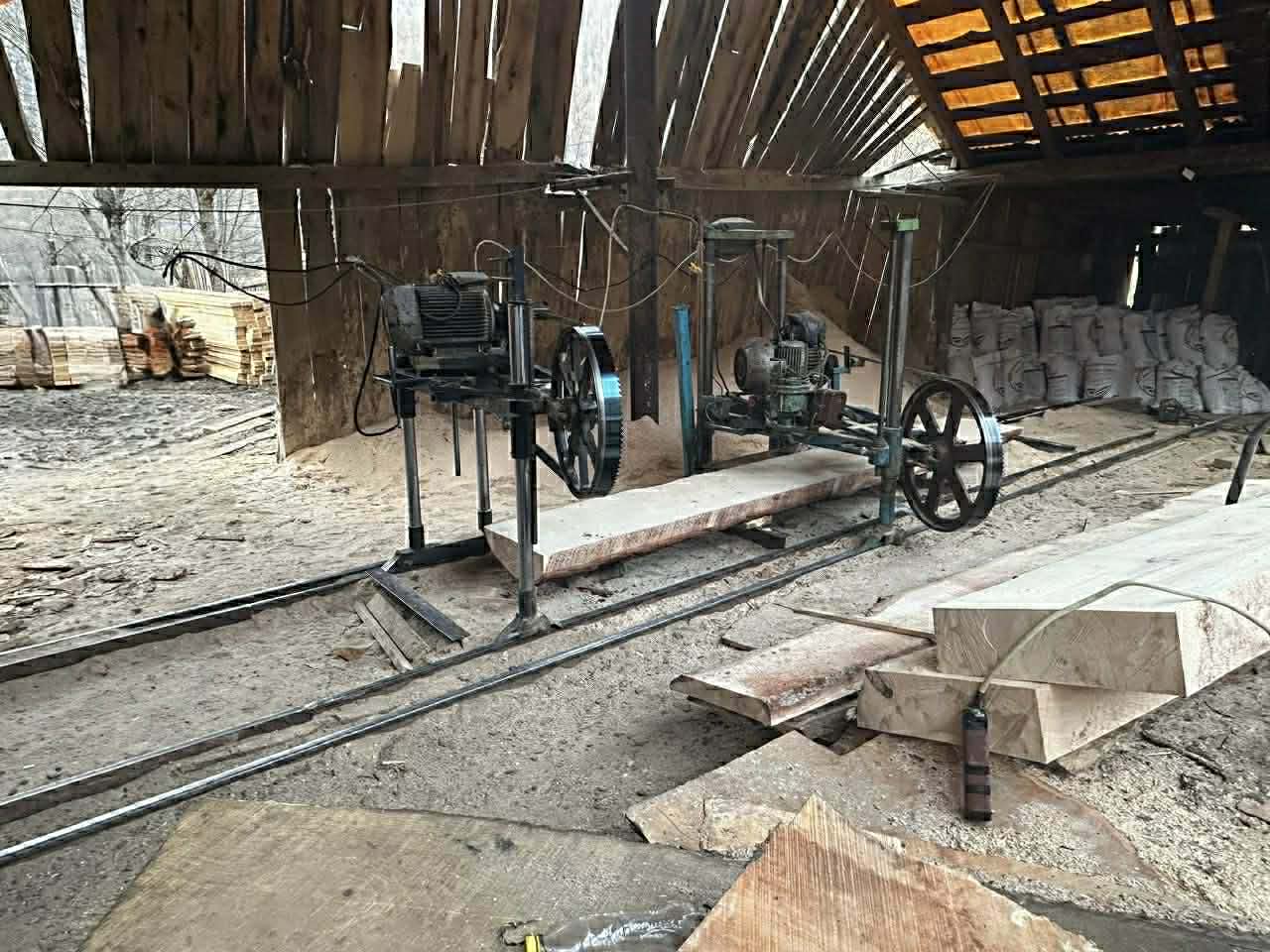 გარემოსდაცვითი ზედამხედველობის დეპარტამენტმა გურიაში უკანონო სახერხი საამქრო გამოავლინა