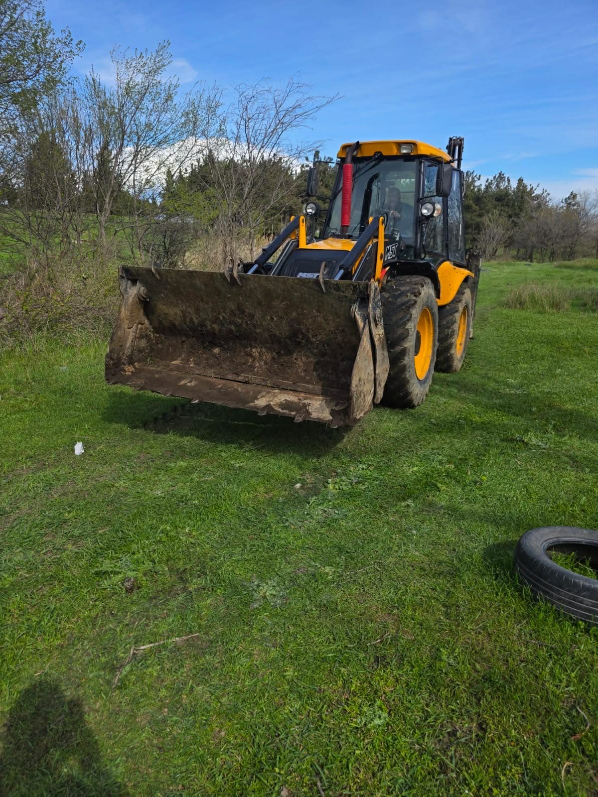 გარემოსდაცვითი ზედამხედველობის დეპარტამენტის მიერ გარდაბნის მუნიციპალიტეტში ცხოველური ნარჩენით გარემოს დანაგვიანების ფაქტზე დაწყებული საქმის წარმოების პარალელურად, დეპარტამენტისა და ადგილობრივი ხელისუფლების თანამშრომლობით, სოფელ კრწანისში, გიგანტის ტყის მიმდებარე ხევი გარდაბნის მუნიციპალიტეტის მერიის შესაბამისმა სამსახურებმა დაასუფთავეს